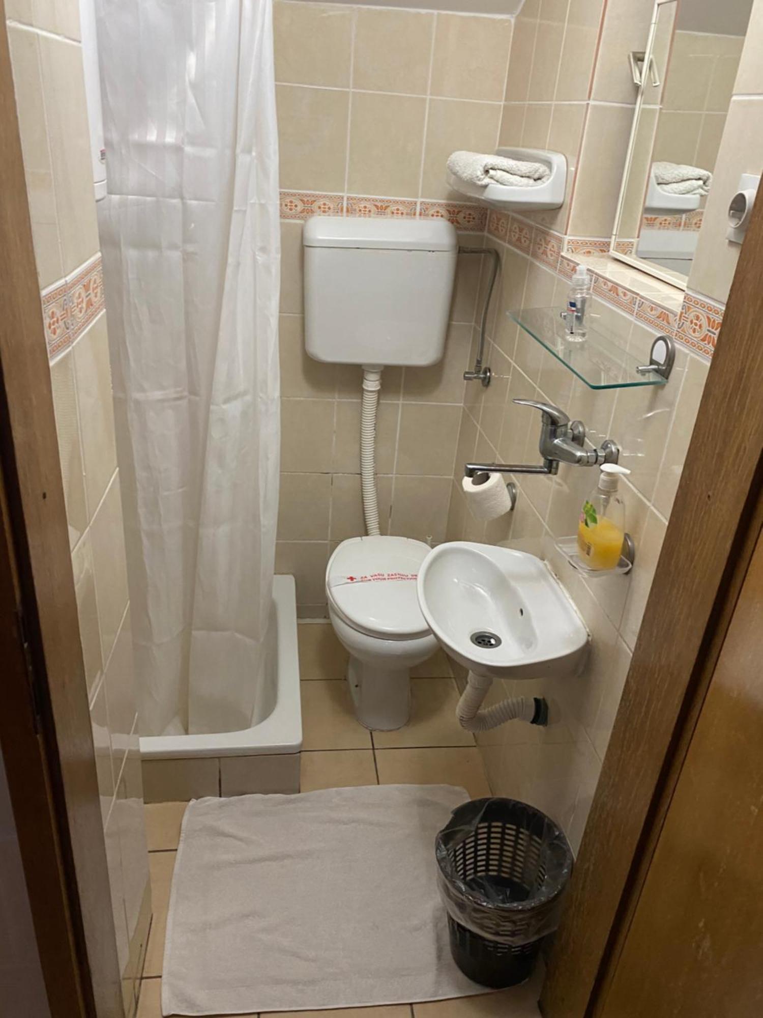 Vila Regina Palić Extérieur photo